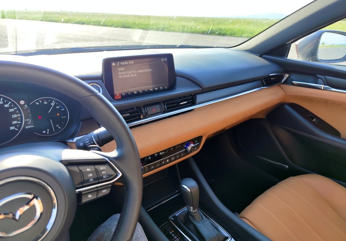 mazda-6-20th-anniversary-2023-42