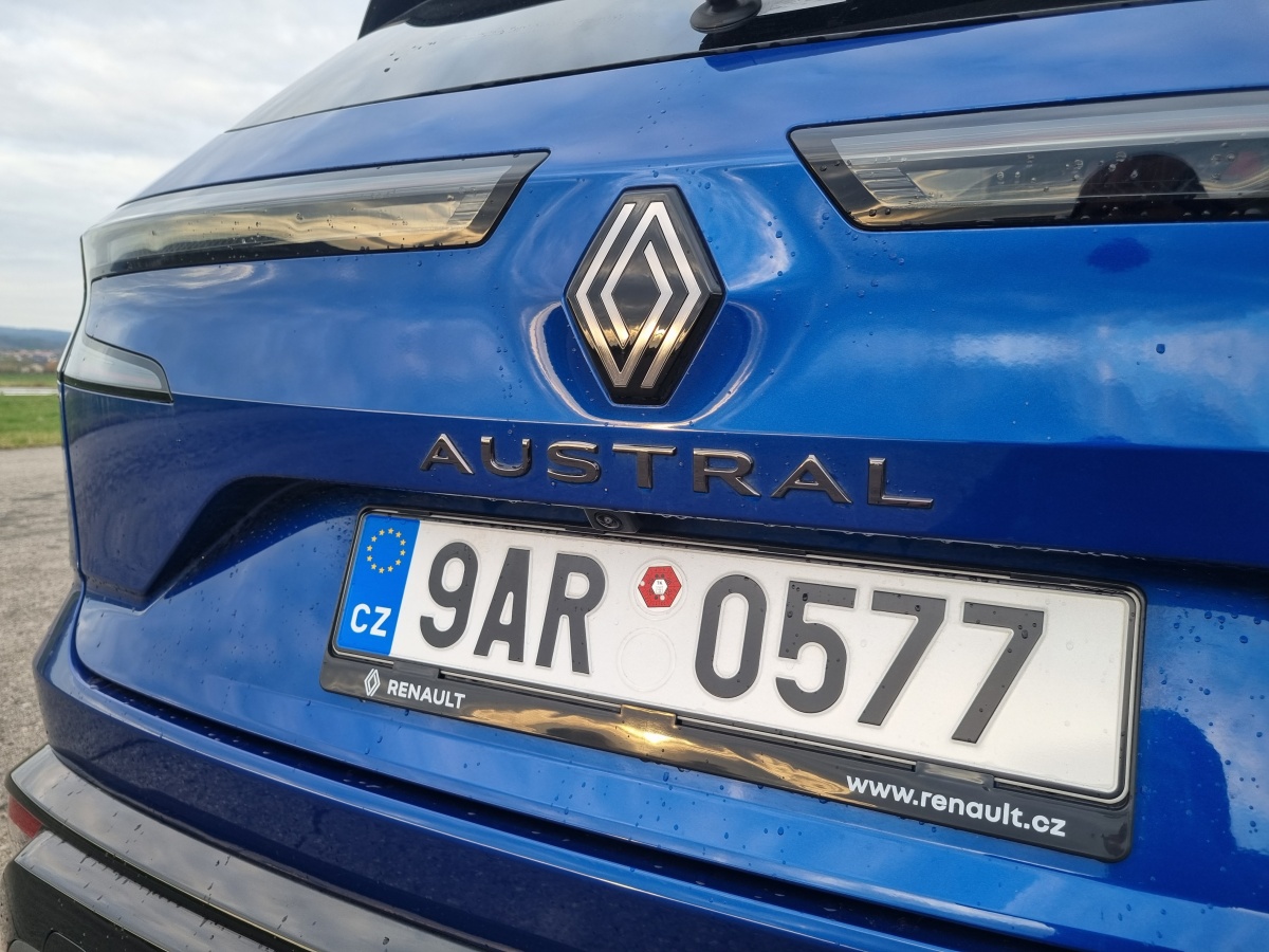 renault-austral-2023-11