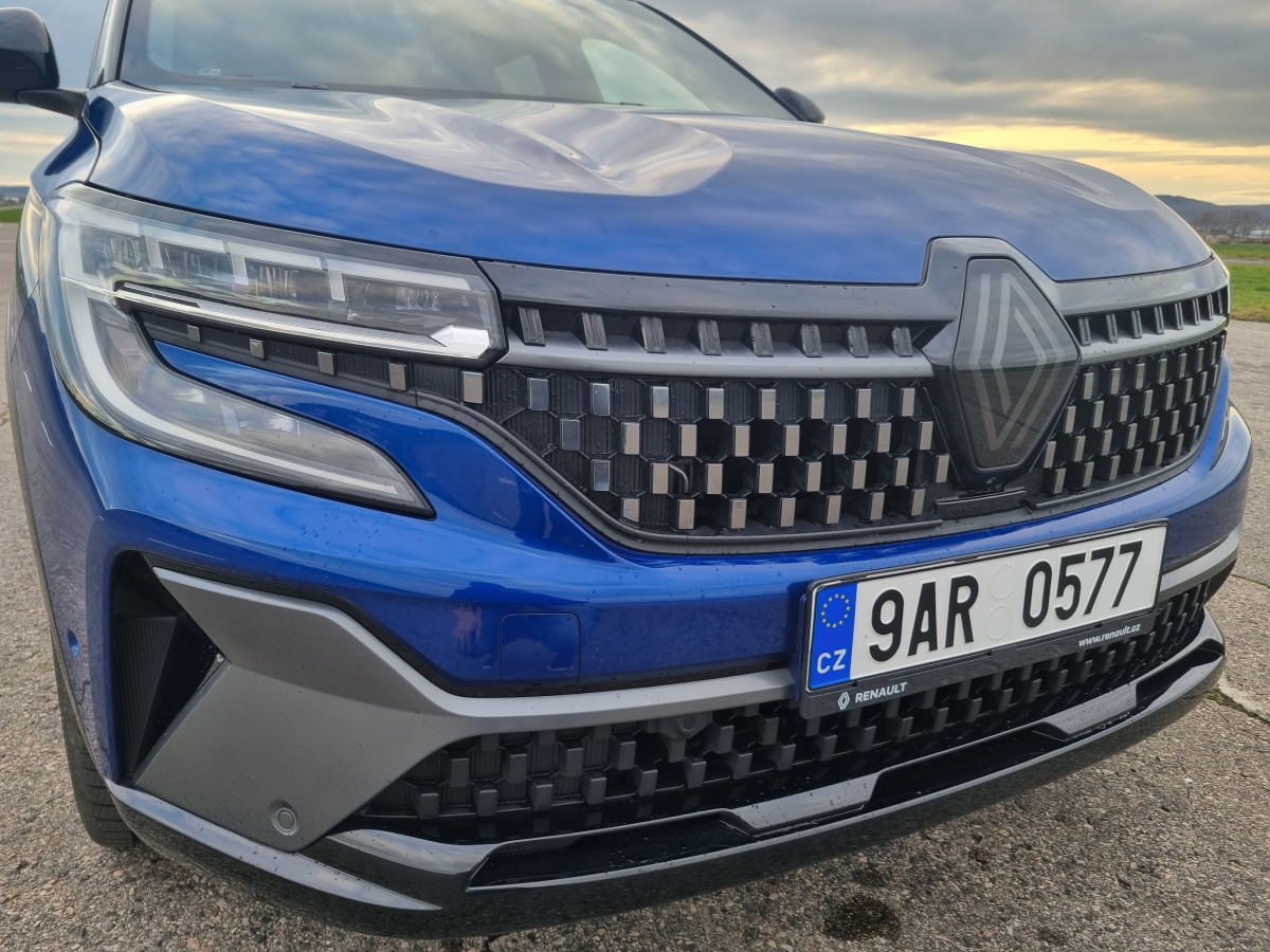 renault-austral-2023-9