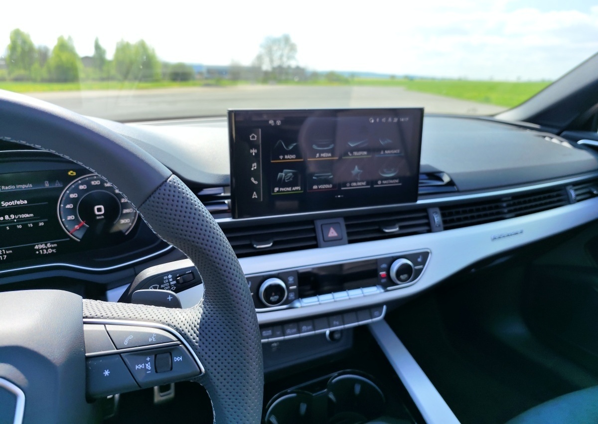 audi-a5-cabrio-2023-30