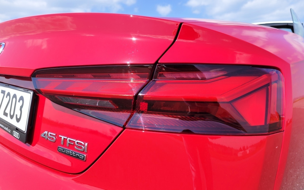 audi-a5-cabrio-2023-39