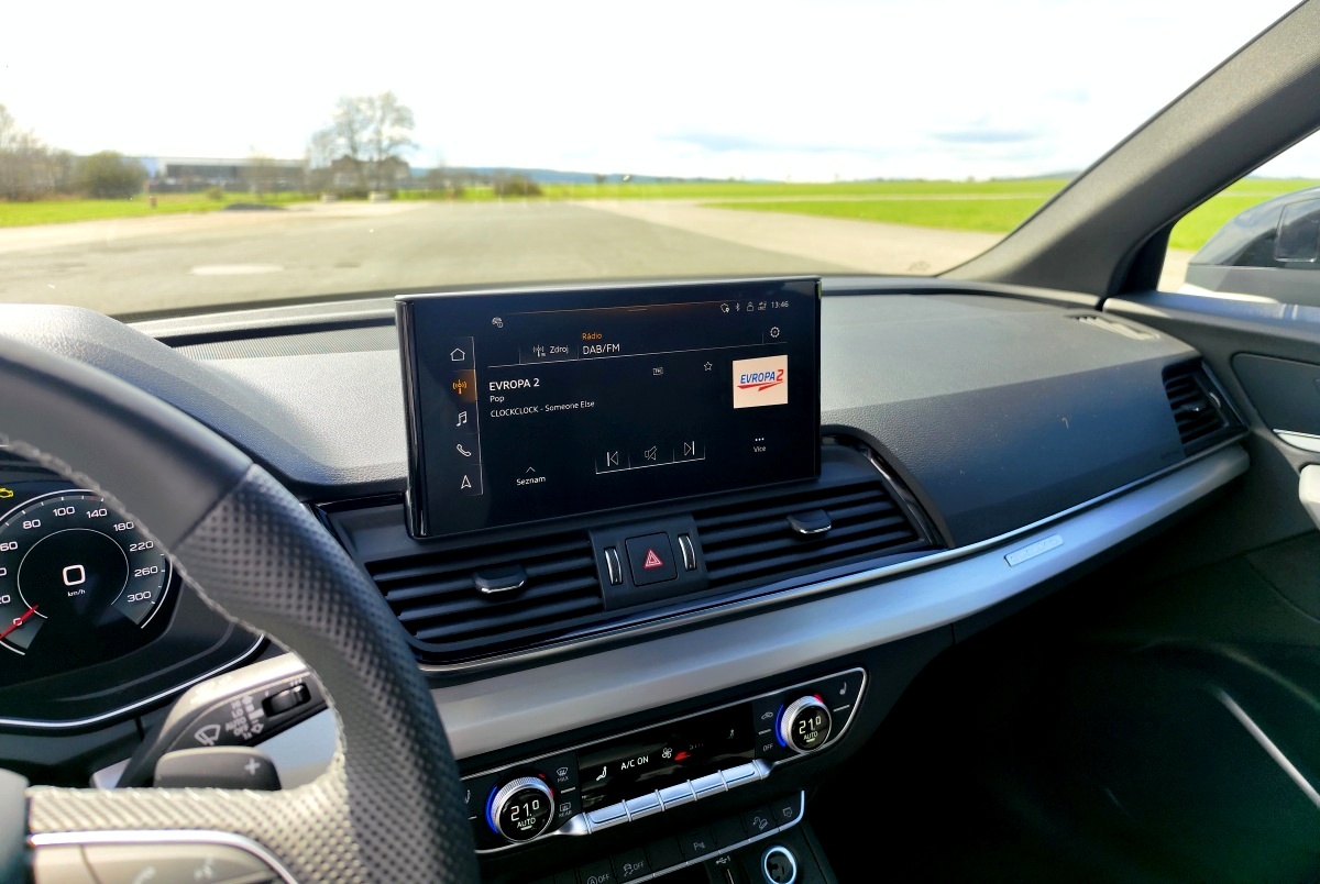 audi-q5-sportback-2023-29