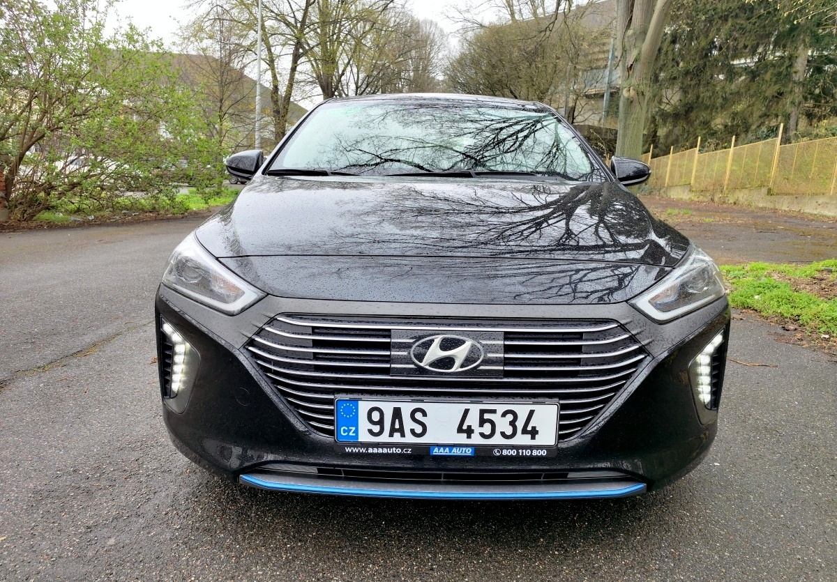 hyundai-ioniq-hybrid-7