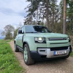 land-rover-defender-75th-2023-12