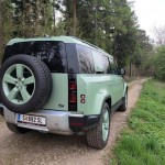 land-rover-defender-75th-2023-18