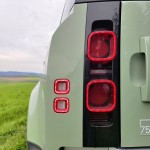 land-rover-defender-75th-2023-35