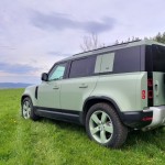 land-rover-defender-75th-2023-37