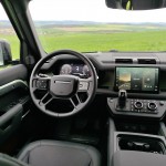land-rover-defender-75th-2023-45