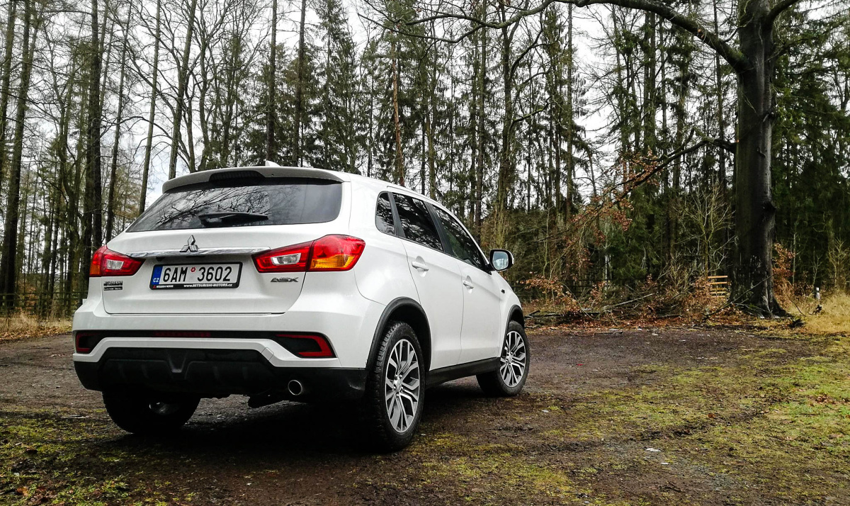 mitsubishi-asx-2018-exterior-12