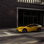 2023-prius-phev-dpl-014