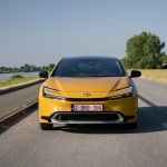 2023-prius-phev-dpl-024