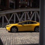 2023-prius-phev-dpl-037
