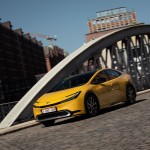 2023-prius-phev-dpl-042