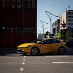 2023-prius-phev-dpl-051