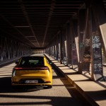 2023-prius-phev-dpl-068