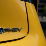 2023-prius-phev-dpl-071