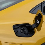 2023-prius-phev-dpl-081