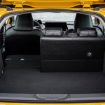 2023-prius-phev-dpl-083
