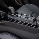 2023-prius-phev-dpl-086