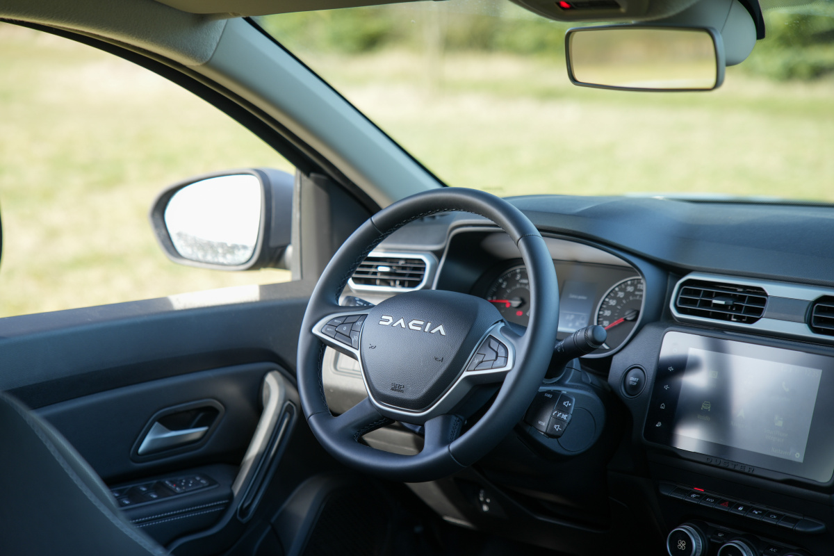 dacia-duster-2023-15