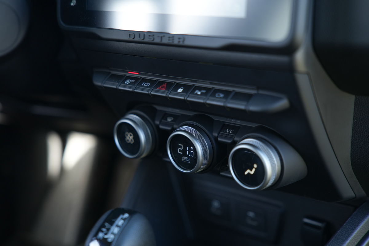 dacia-duster-2023-17
