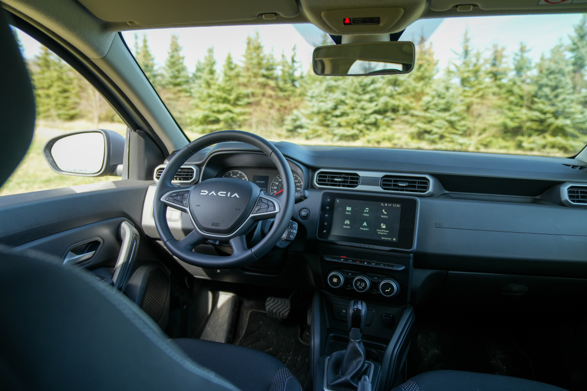 dacia-duster-2023-19