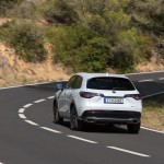 honda-zr-v-white-38