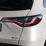 honda-zr-v-white-8