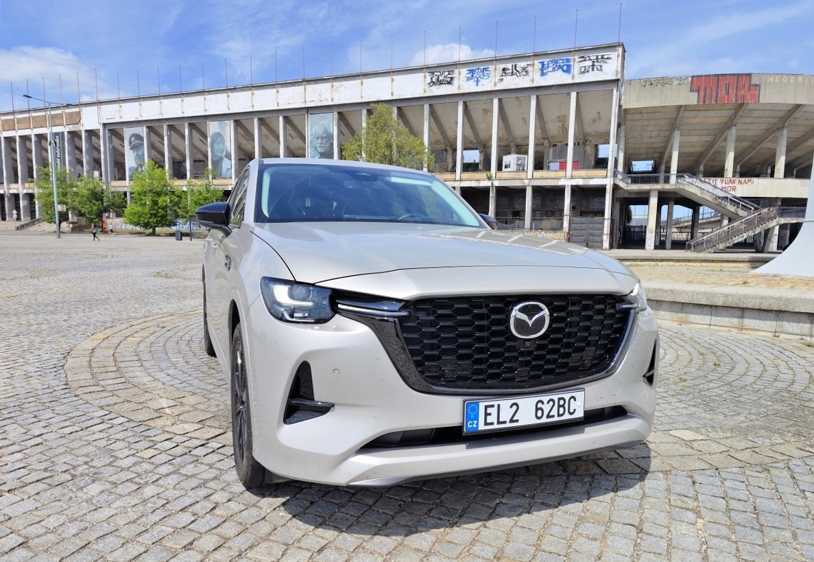 mazda-cx-60-2023-4