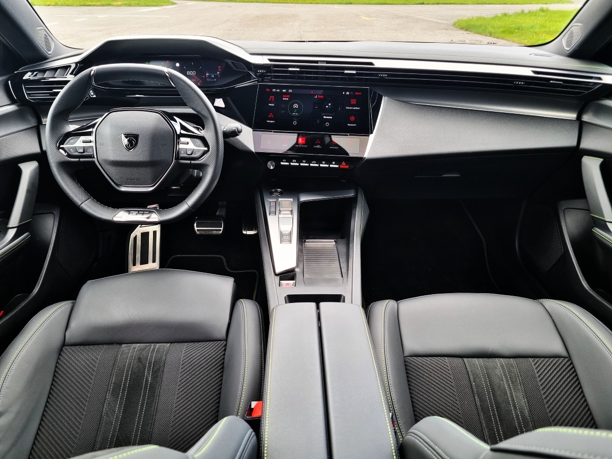 peugeot-408-14