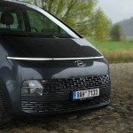 hyundai-staria-2023-2