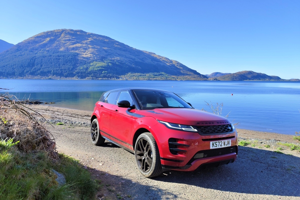 range-rover-evoque-2023-16