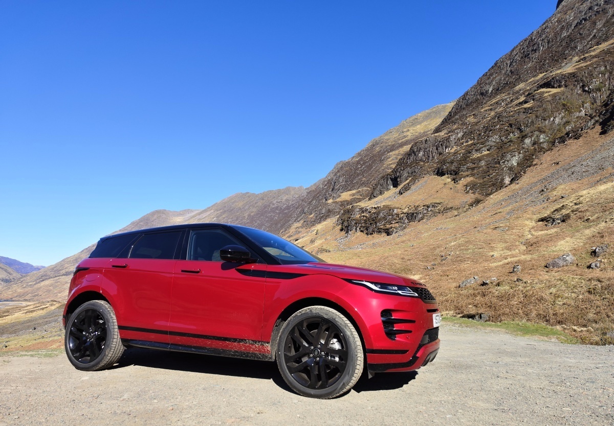 range-rover-evoque-2023-27
