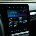 renault-megane-e-tech-2023-13