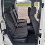 volkswagen-caddy-2023-11