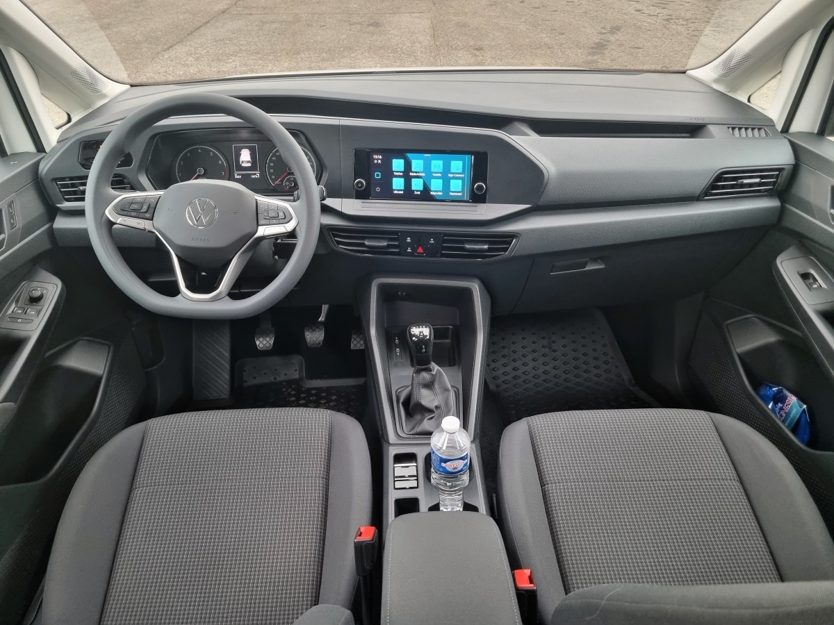 volkswagen-caddy-2023-14