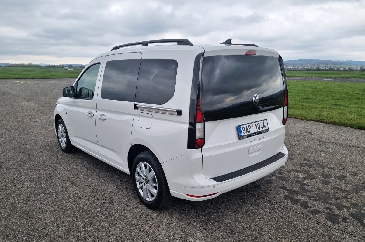 volkswagen-caddy-2023-4