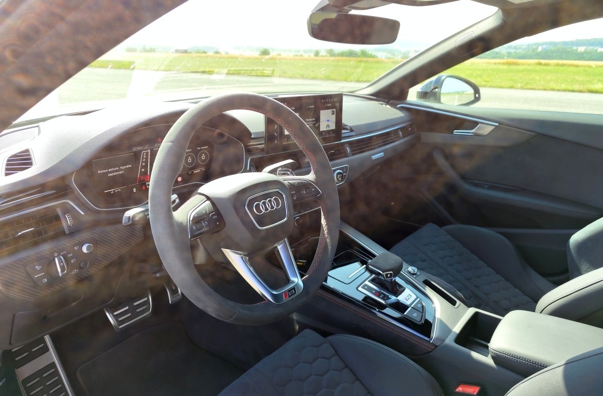 audi-rs-5-sportback-competition-plus-2023-29