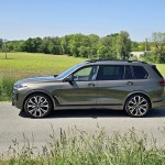 bmw-x7-m60i-2023-11