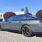 bmw-i7-2023-24