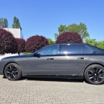 bmw-i7-2023-26