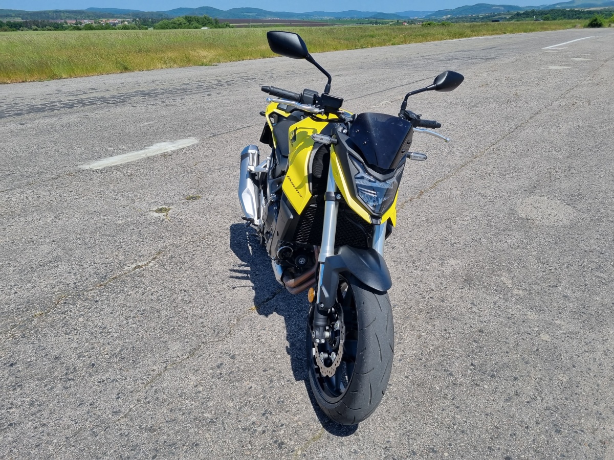honda-cb750-hornet-6