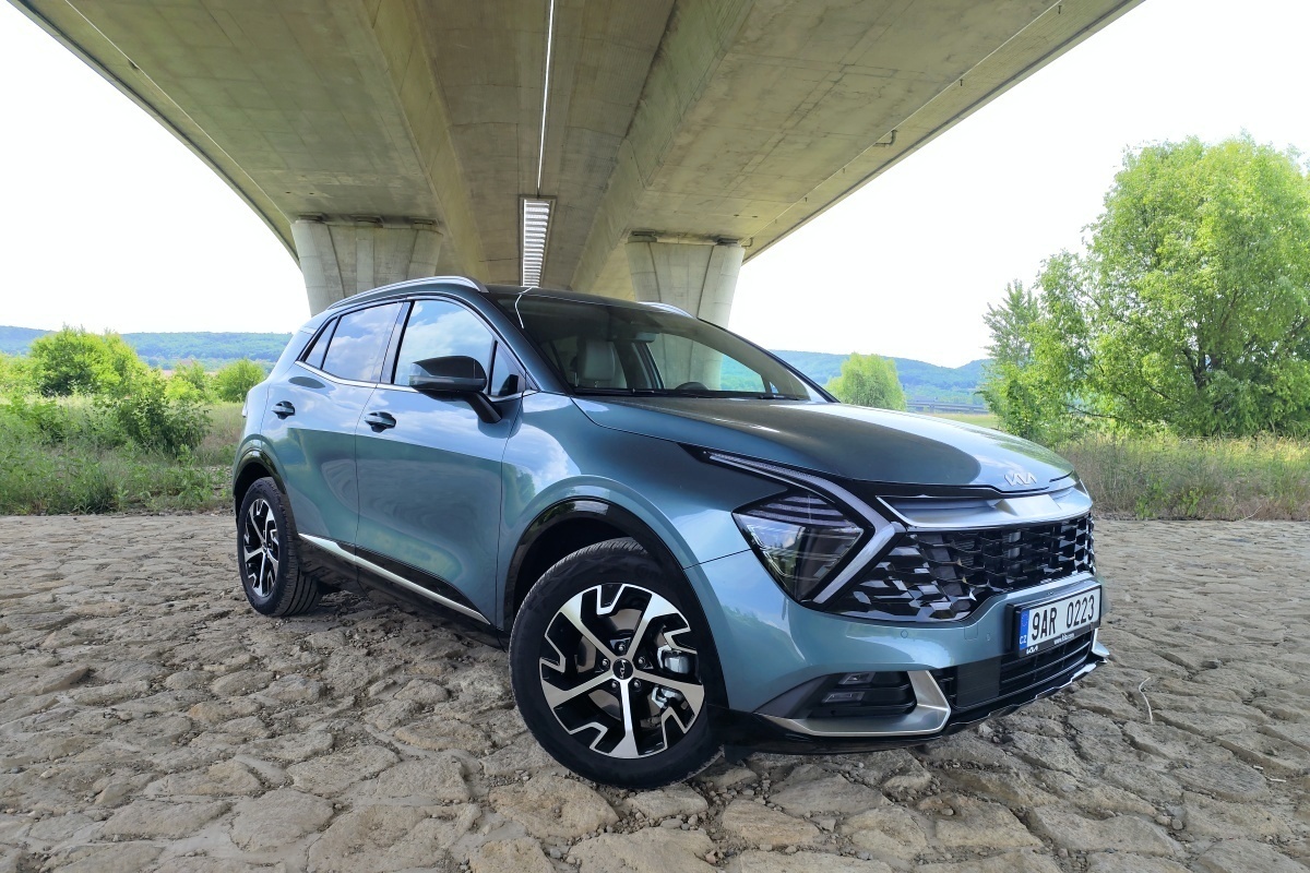 kia-sportage-2023-31