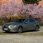 lexus-es-1