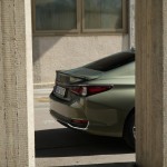 lexus-es-7