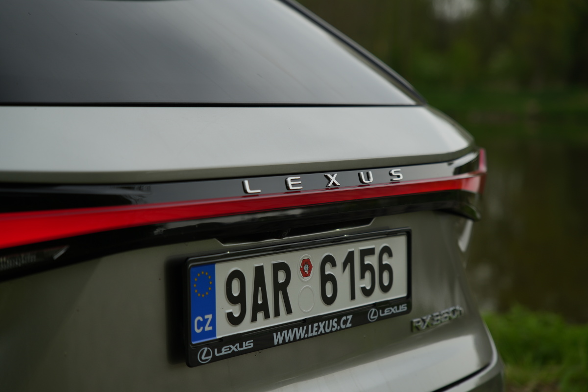 lexus-rx-2023-5