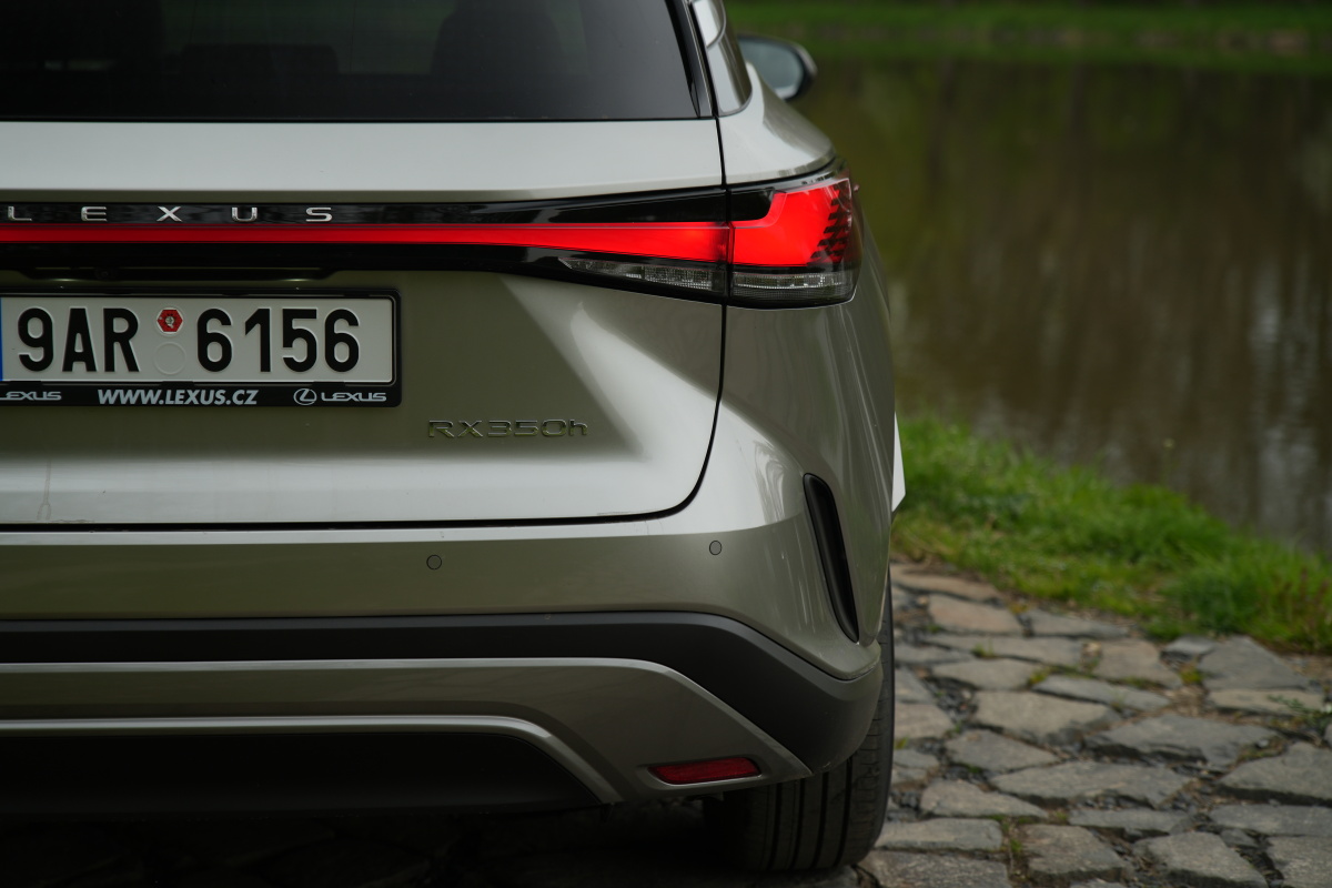 lexus-rx-2023-7