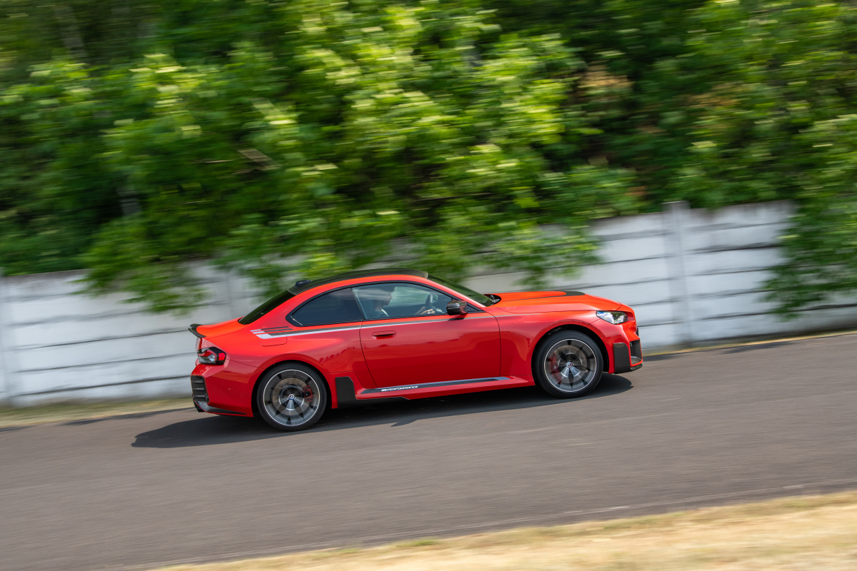 p90514661_highres_bmw-m-test-day-set-o