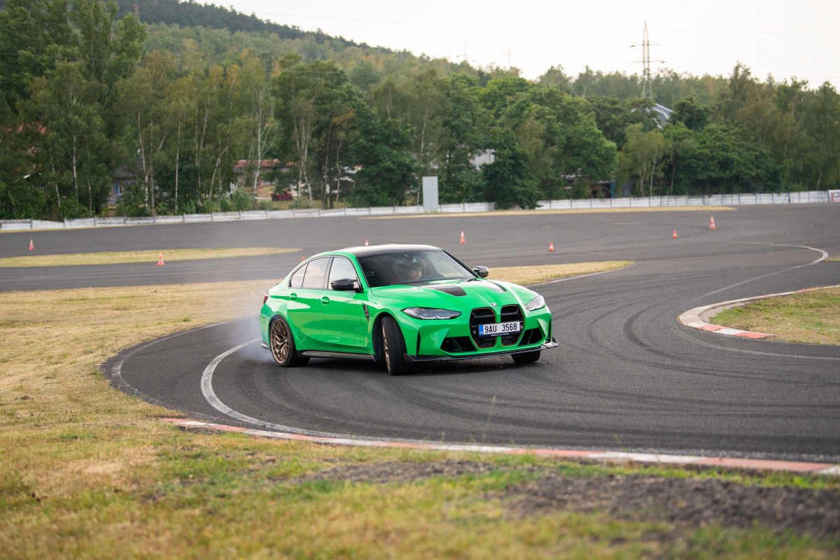 p90514781_highres_bmw-m-test-day-set-o