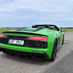 audi-r8-spyder-2023-24